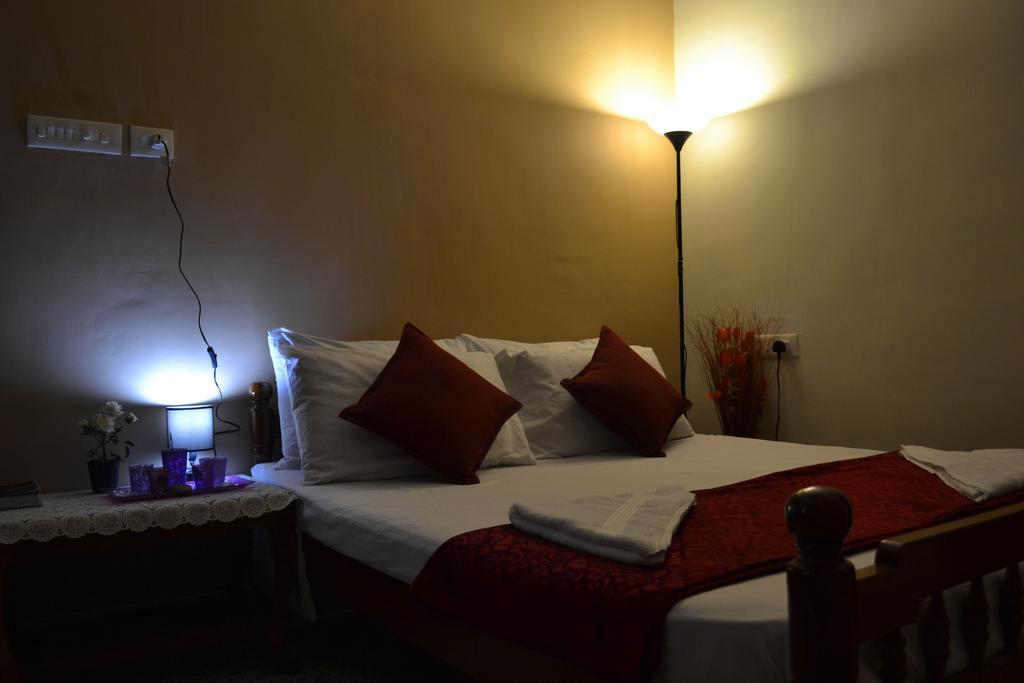 Thoms Beach Homestay Alappuzha Ngoại thất bức ảnh