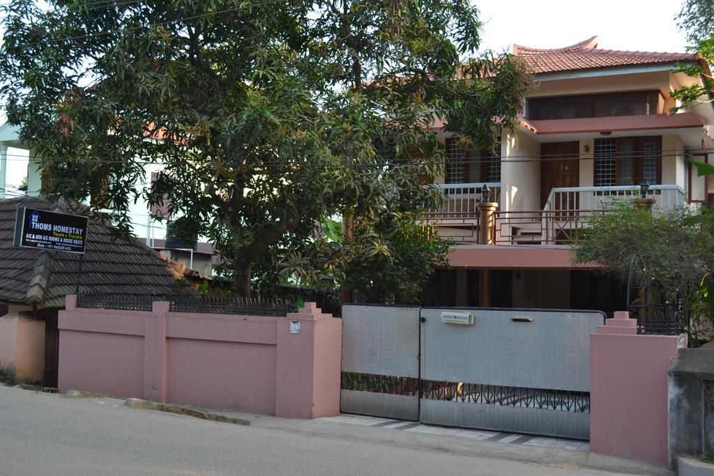 Thoms Beach Homestay Alappuzha Ngoại thất bức ảnh