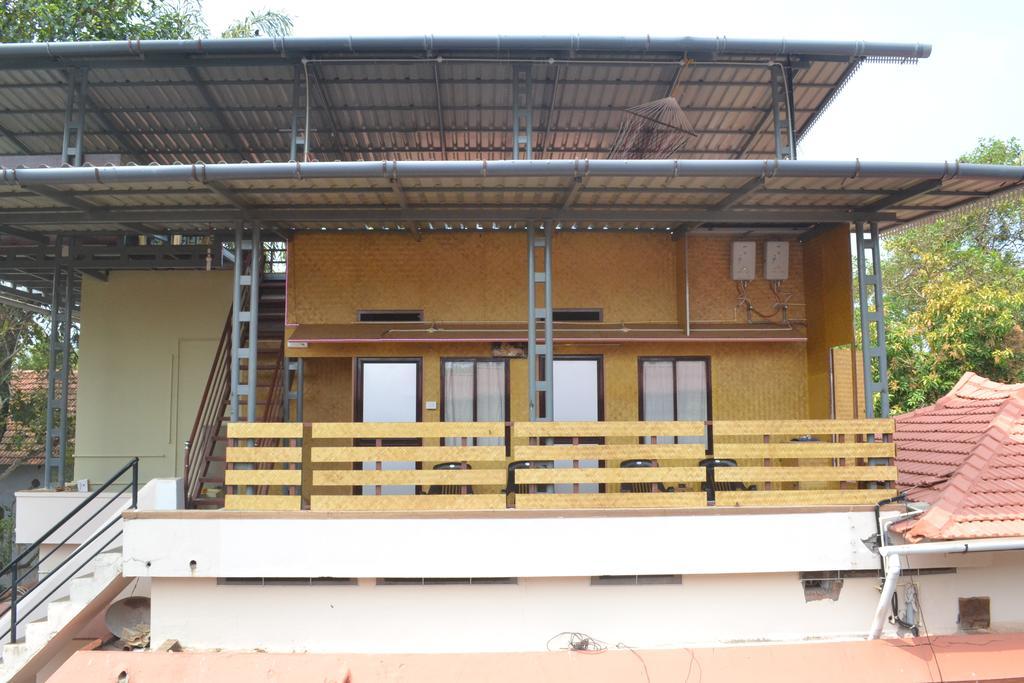 Thoms Beach Homestay Alappuzha Ngoại thất bức ảnh