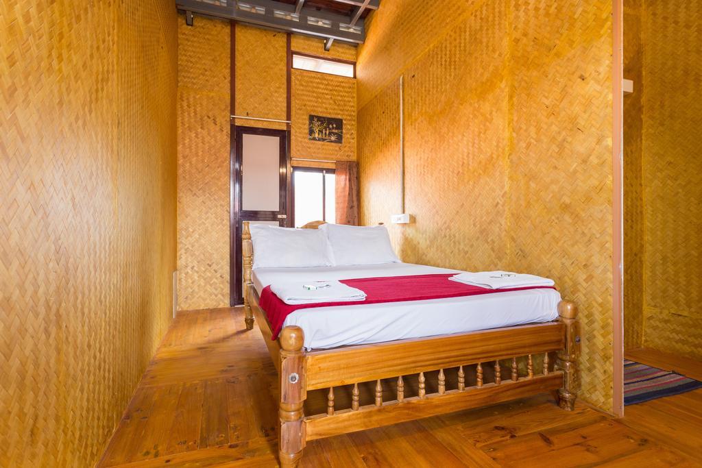 Thoms Beach Homestay Alappuzha Ngoại thất bức ảnh